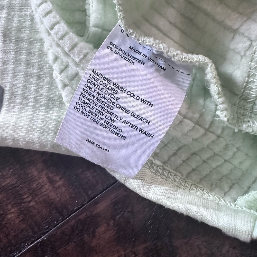 DSG Light Green Quarter-Zip Pullover - Picture 8 of 8